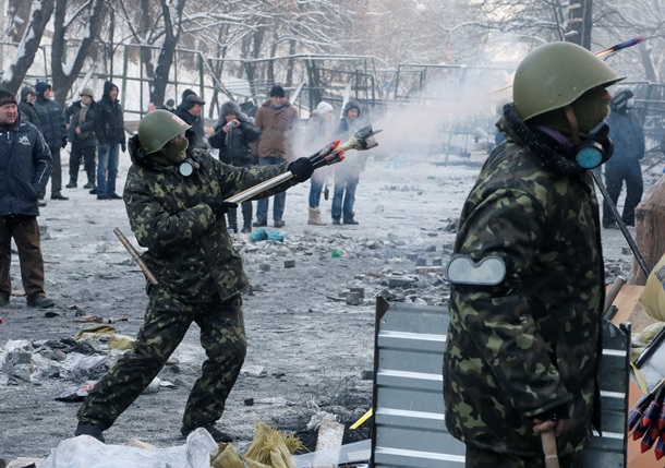 The fifth day of confrontation on Grushevsky. Photo-video reports on January 23 Пятый день противостояния на Грушевского. Фото-видерепортажи 23 января