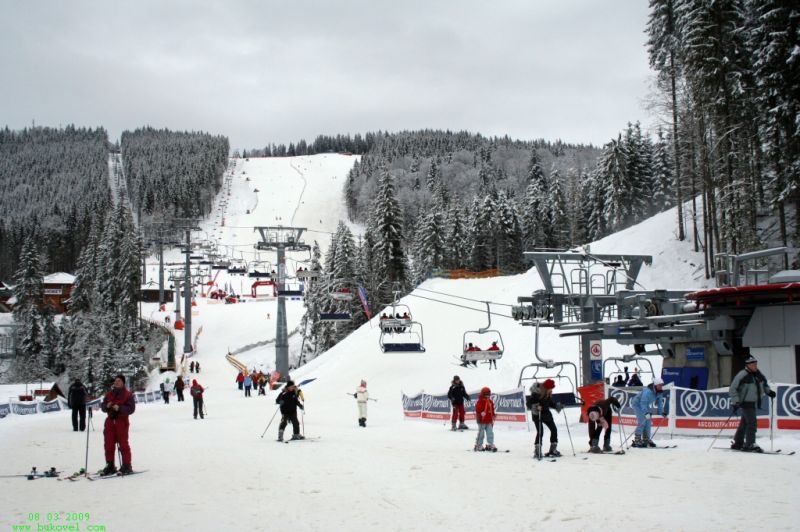 Sokolskoe - Winter resorts of the Carpathians Π‘ΠΎΠΊΠΎΠ»ΡΡΠΊΠΎΠ΅ - ΠΠΈΠΌΠ½ΠΈΠ΅ ΠΊΡΡΠΎΡΡΡ Π£ΠΊΡΠ°ΠΈΠ½Ρ