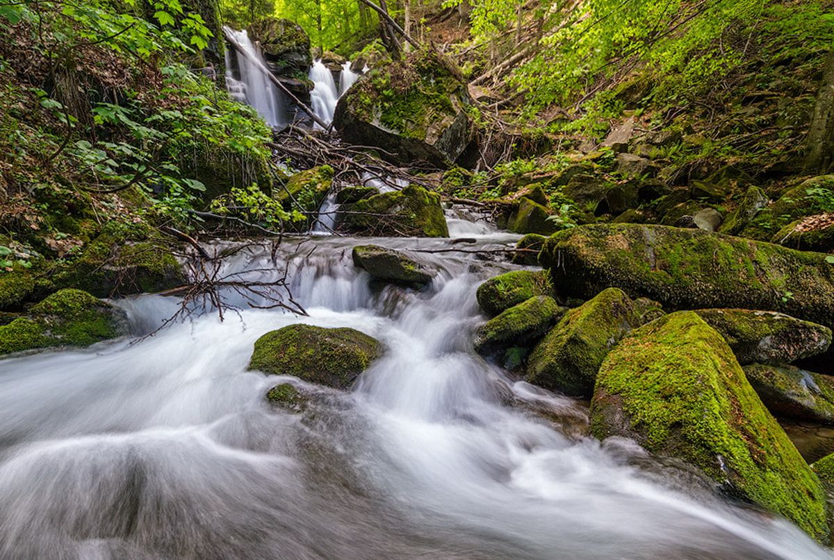 Waterfalls Voevodin - All waterfalls of Ukraine: 40+ beautiful waterfalls of Ukraine (photo) Водопад Воеводин - ТОП водопадов Украины