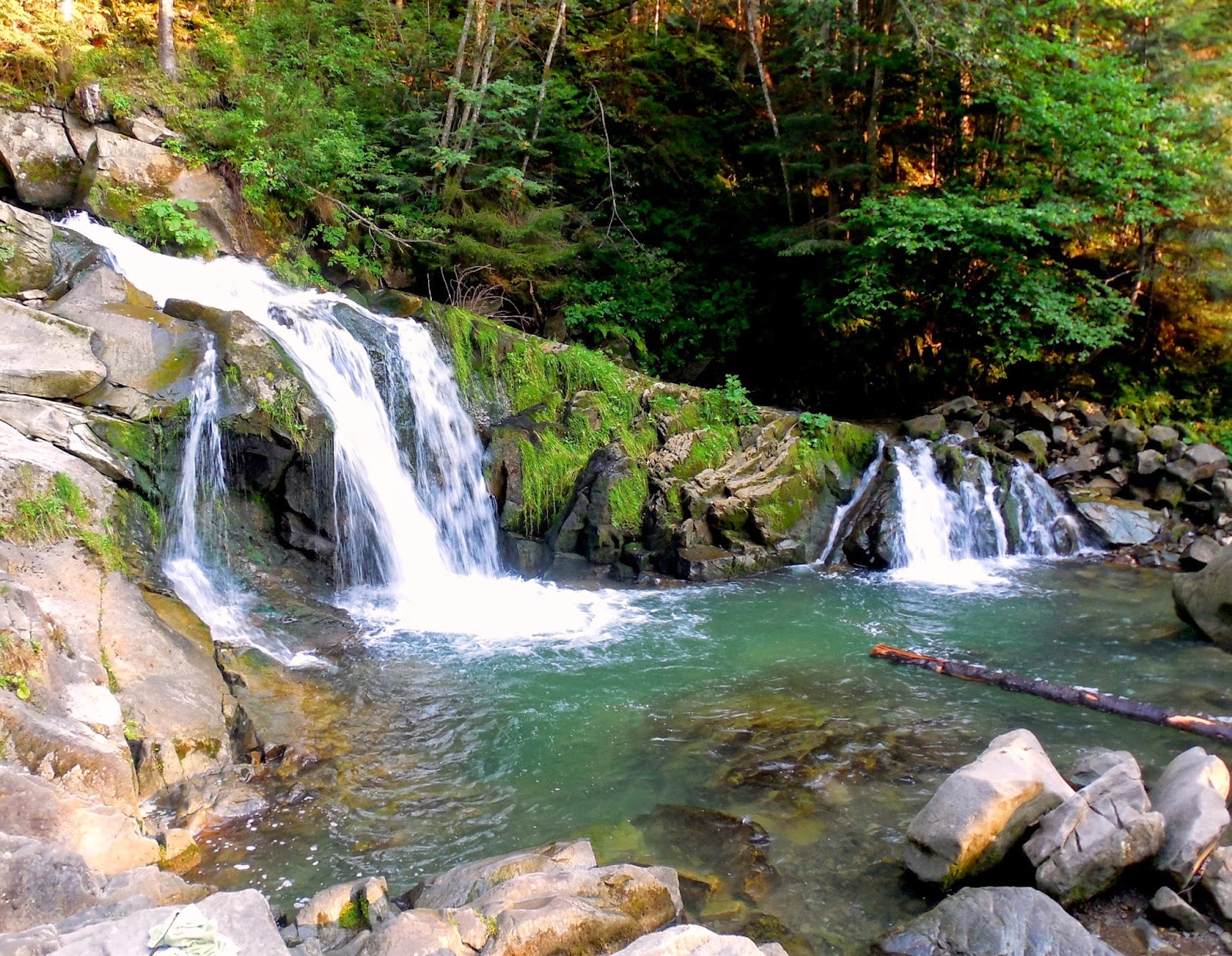 Kamenka Falls, Kamenka - All waterfalls of Ukraine: 40+ beautiful waterfalls of Ukraine (photo) Водопад Каменка, Каменка - ТОП водопадов Украины