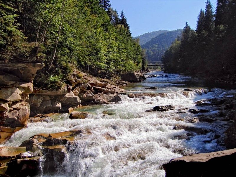Waterfall Break, Yaremche - All waterfalls of Ukraine: 40+ beautiful waterfalls of Ukraine (photo) Водопад Пробой, Яремче - ТОП водопадов Украины