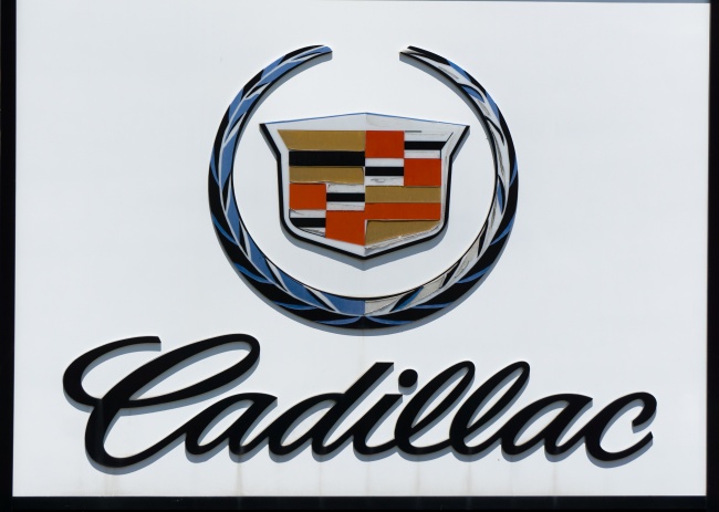 Cadillac - Logos, about the meaning of which you did not even guess Cadillac - Смысл логотипов брендов