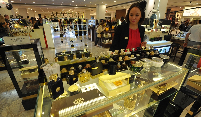 How to distinguish a fake perfume? Как проверить оригинальность духов и отличить подделку?