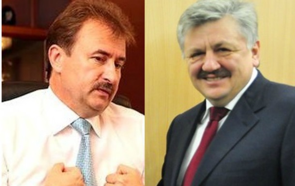 Янукович отстранил от должностей главу КГГА Попова и заместителя секретаря СНБО Сивковича
