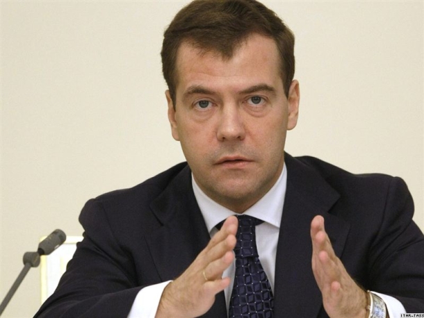 Медведев узаконил торговые барьеры для украинских товаров и назвал условие для их введения