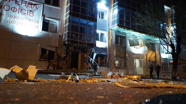 В Одессе прогремел мощный взрыв: уничтожен волонтерский пункт помощи бойцам АТО. ФОТОрепортаж