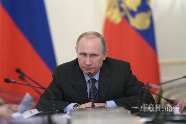 Putin said that Ukraine is not quite legally independent Путин заявил, что Украина не совсем законно стала независимой
