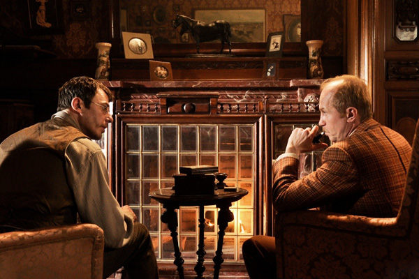 A frame from the television show "Sherlock Holmes"