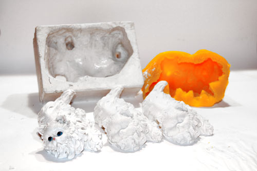 Copying of plaster sculptures