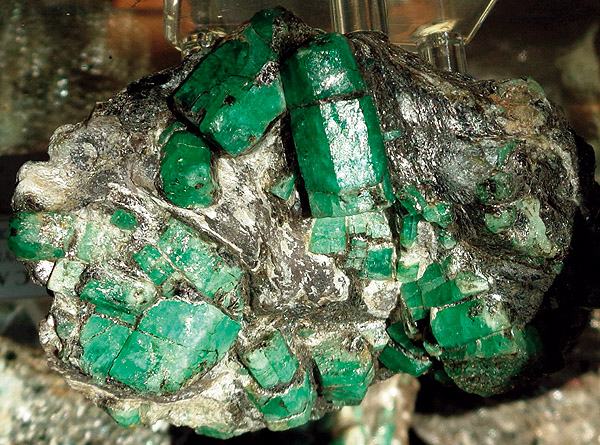 Semiprecious stones, Gems